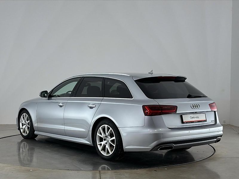 Audi A6 quattro S tronic - fotka 15 z 29