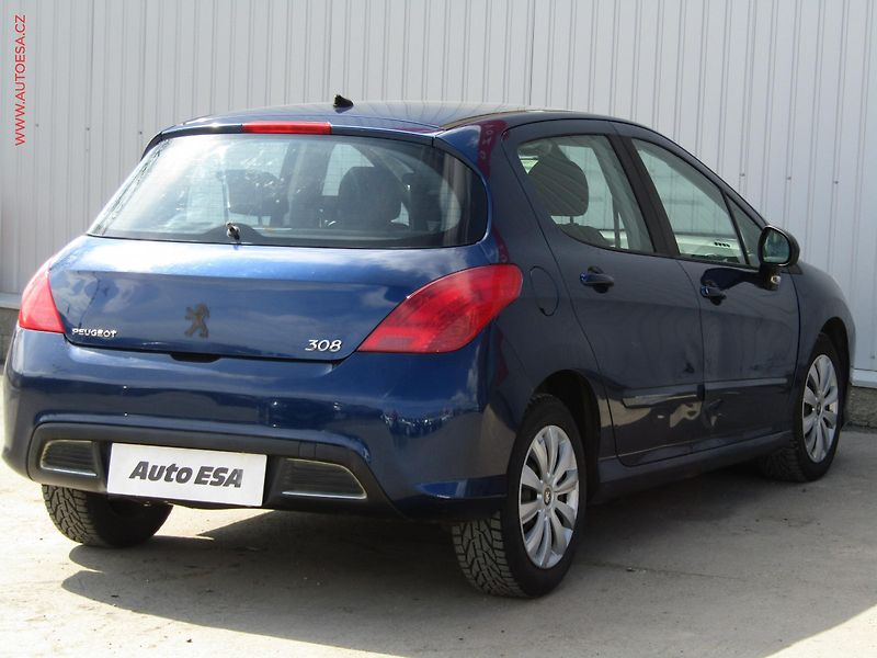 Peugeot 308 (2008) 1.6, autoAC, temp - fotka 4 z 15