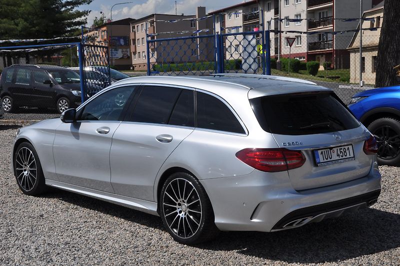 Mercedes-Benz Třídy C C 250d 150kW KOMBI - fotka 4 z 24