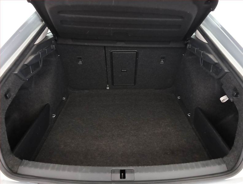 Ford C-MAX (2013) 1.0 EcoBoost, Serv.kniha - fotka 11 z 12