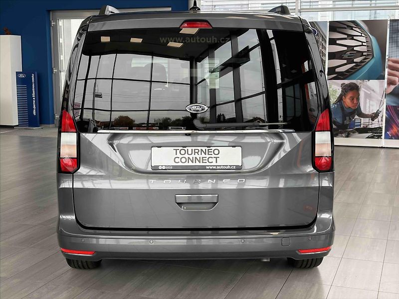 Ford Tourneo Connect (2026) 2,0 2.0 EcoBlue (90 kW/122 k) - fotka 5 z 12