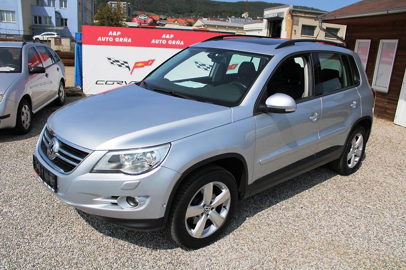 Volkswagen Tiguan (2010) REZERVACE - fotka 3 z 15