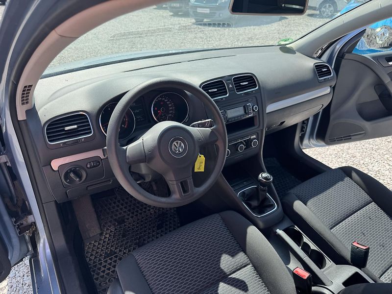 Volkswagen Golf (2008) VI,1.4-16V,SERVISKA - fotka 13 z 26