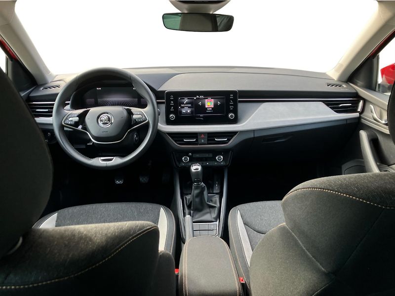 Škoda Scala 1.0 TSI 85 kW TOP SELECTION - fotka 5 z 30