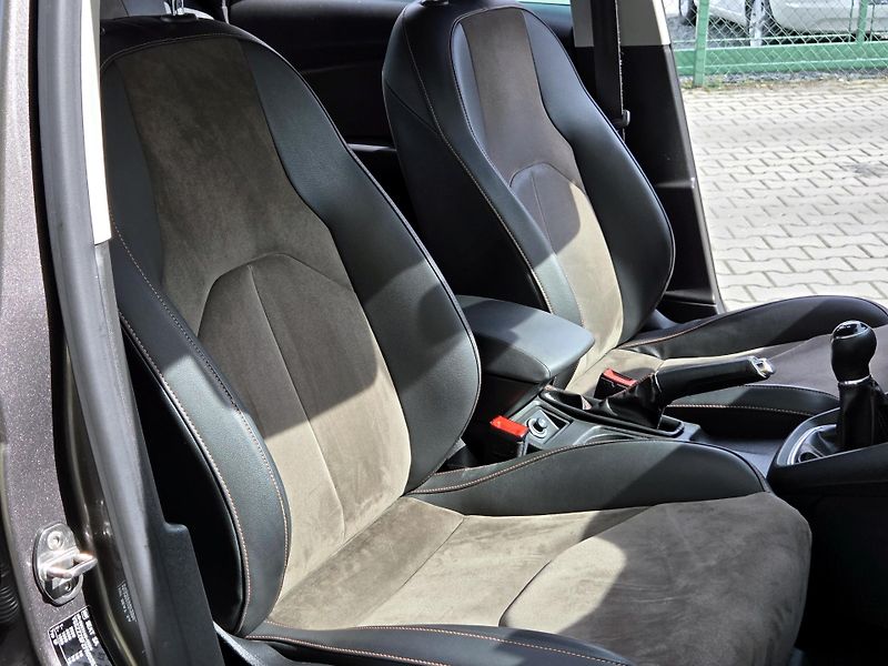 Seat Leon 2,0TDi xPERIENCE 4drive ROZVOD - fotka 28 z 51