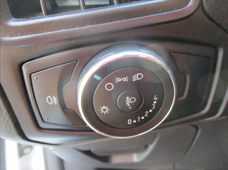 Ford Focus 1,6 TDCi, klima,serv.kniha,CZ, - fotka 19 z 29