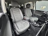 Volkswagen Touran (2017) 1.4TSi Highline 7míst RZV - náhled 19
