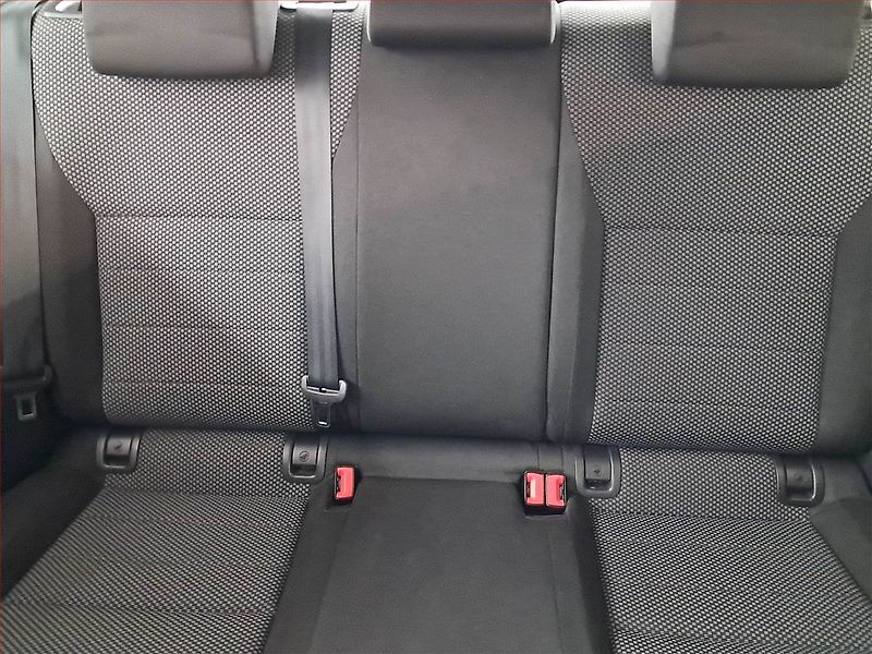Škoda Octavia (2014) 1.2 TSI, Tempomat - fotka 10 z 18