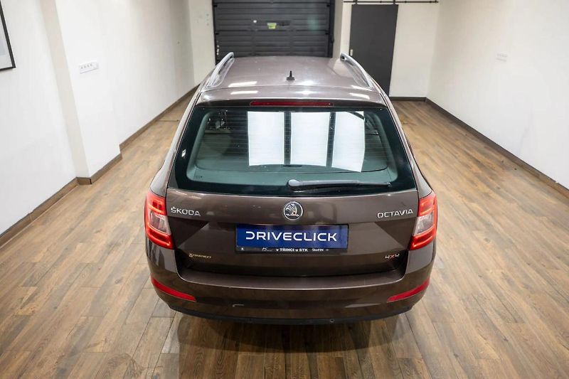 Škoda Octavia 2.0 TDI 110 kW 4x4 - fotka 5 z 34
