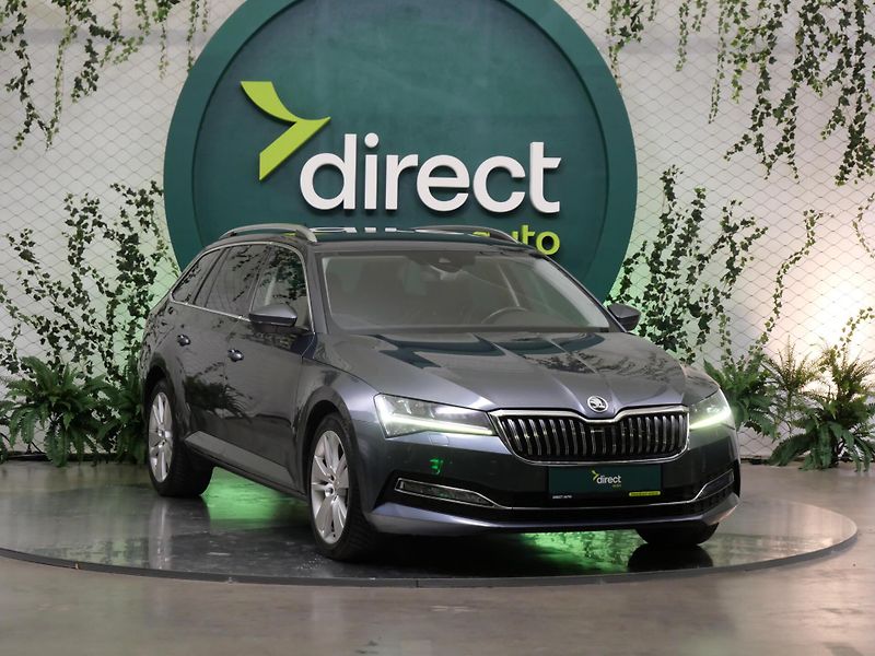 Škoda Superb - fotka 8 z 27