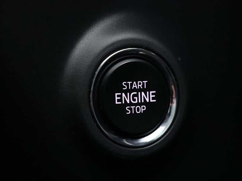 Škoda Octavia 2,0 TDI 147kW DSG 4x4 RS DPH - fotka 26 z 42