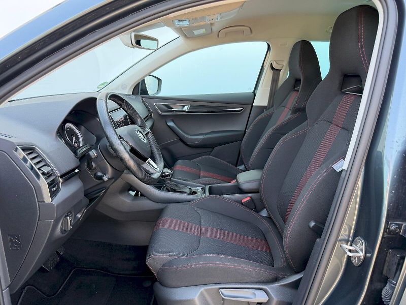 Škoda Karoq (2020) 1.5 TSI 110kW DSG Style - fotka 5 z 35