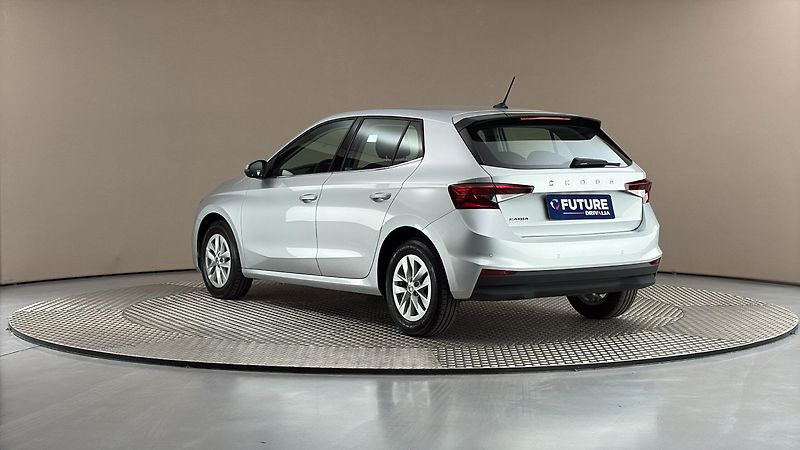 Škoda Fabia 1.0 TSI Style - fotka 2 z 23