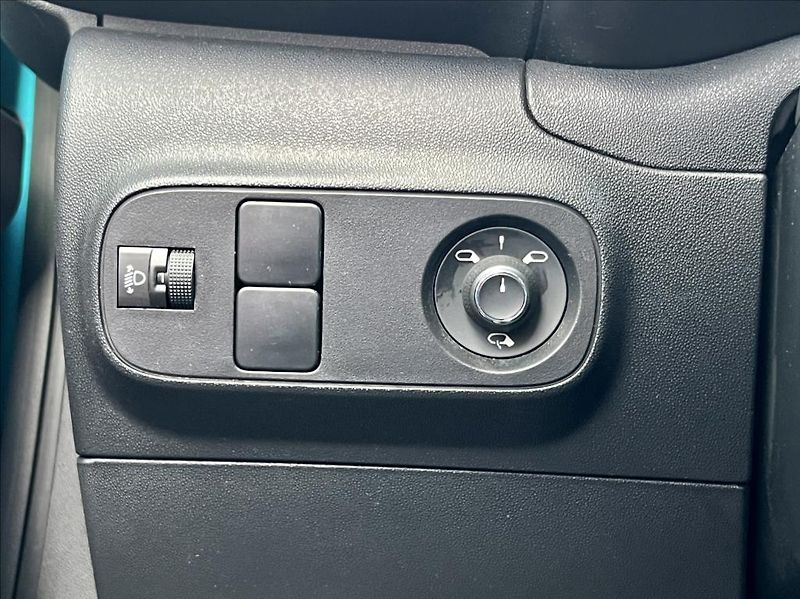 Citroën C3 1,5 BlueHdi / KLIMA / ZÁRUKA - fotka 36 z 39