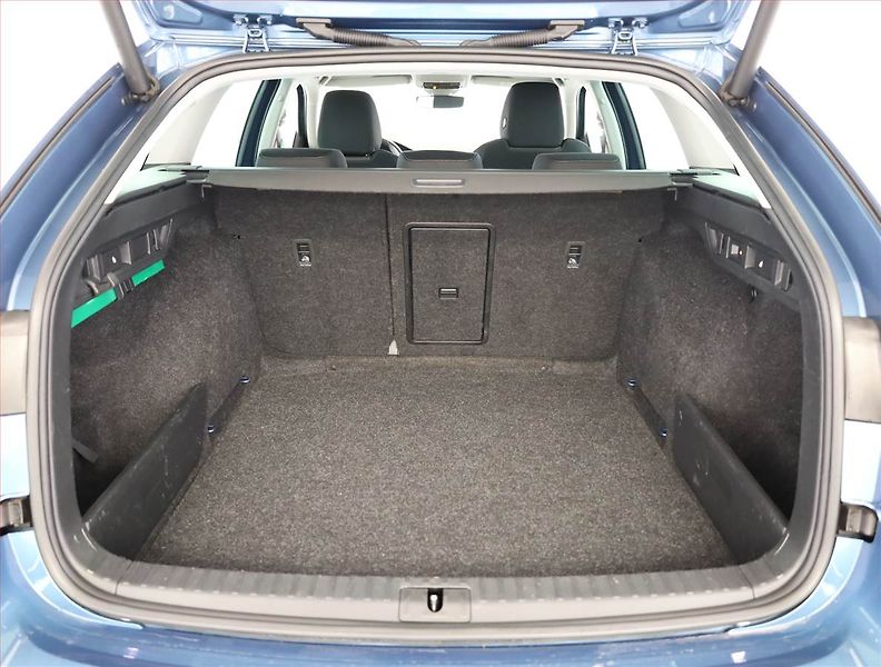Škoda Octavia (2021) Scout 2.0 TDI - fotka 15 z 16