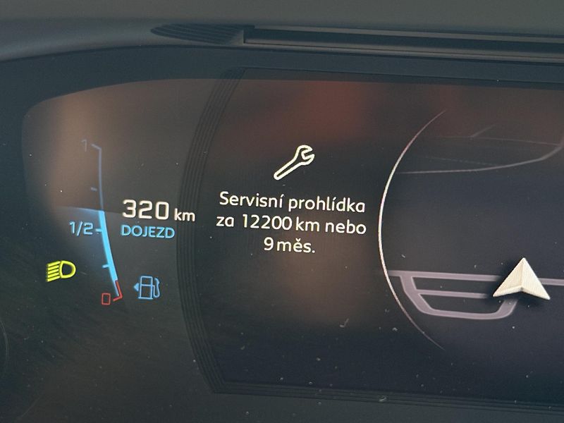Peugeot 208 ACTIVE PACK 1.2 PureTech 100 S - fotka 15 z 31