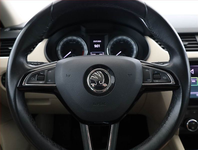 Škoda Octavia (2019) Ambition 2.0 TDI, Serv.kniha - fotka 8 z 17