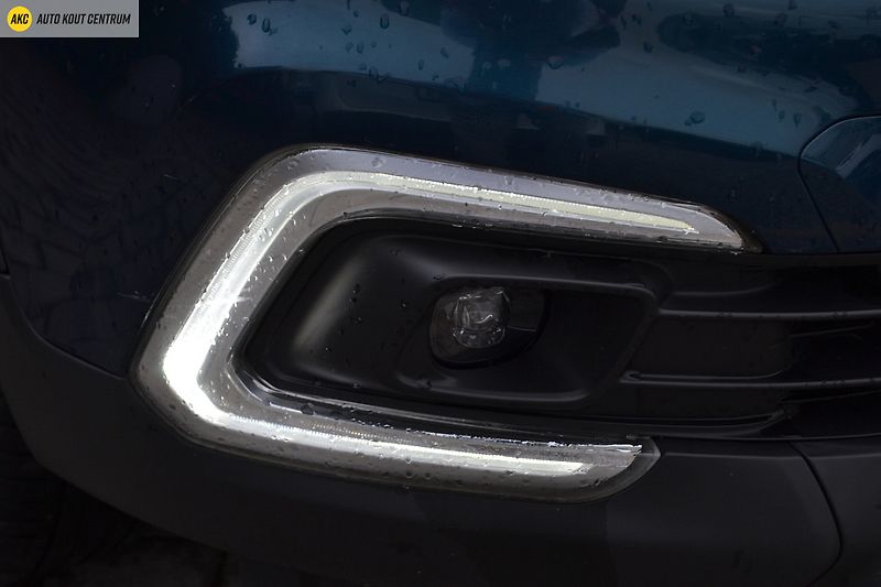 Renault Captur 1.3TCE   LIMITED - fotka 8 z 49