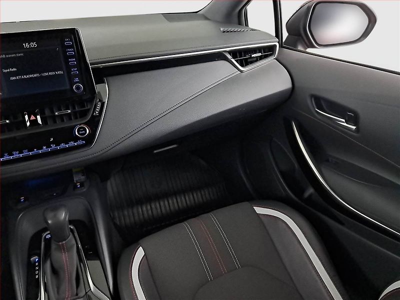 Toyota Corolla (2021) GR Sport 1.8 Hybrid - fotka 8 z 19
