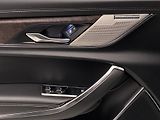 Jaguar XF D200 R-DYNAMIC AWD REZERVACE - náhled 28