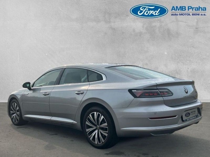 Volkswagen Arteon 2.0D,110KW,DSG,1MAJ,CZ,DPH,SER - fotka 6 z 19