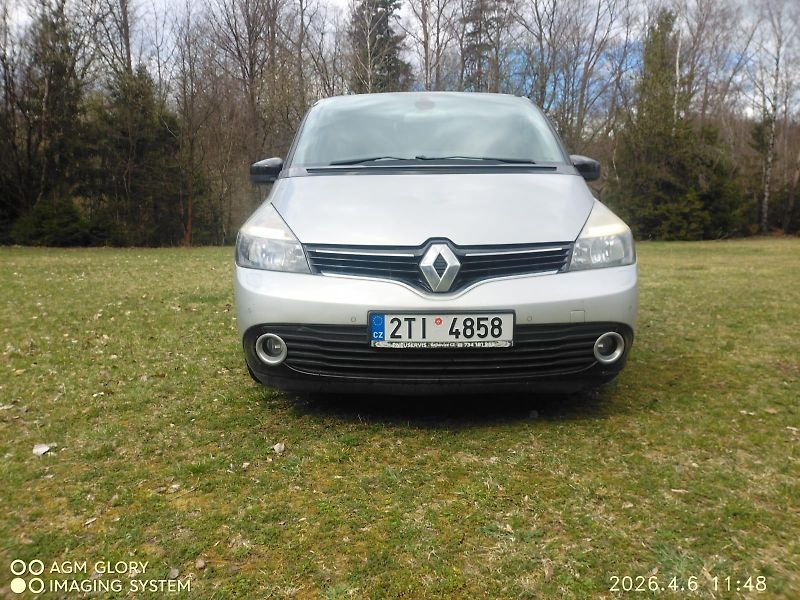Renault Espace (2015) - fotka 1 z 23