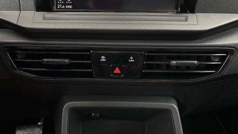 Volkswagen Caddy 2.0 TDI DSG - fotka 13 z 25