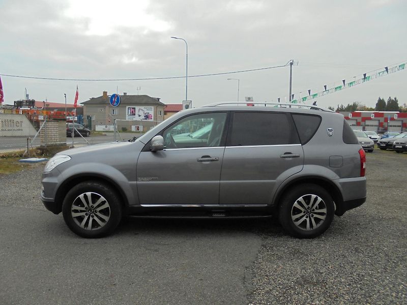 SsangYong Rexton (2015) 2.0 D- AUTOMAT- KŮŽE- 4x4 - fotka 4 z 11