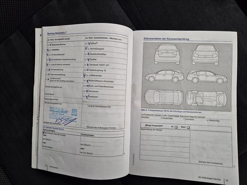 Volkswagen Tiguan TDI 4 MOTION R-Line - fotka 28 z 31