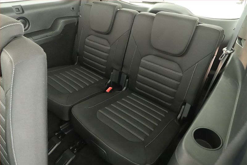 Ford Galaxy (2020) Titanium 2.0 EcoBlue - fotka 9 z 20