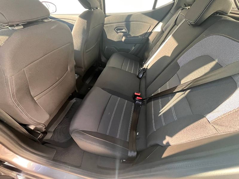 Dacia Sandero (2025) 1.0 TCe 67 kW Stepway - fotka 9 z 20