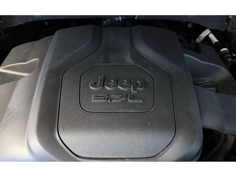 Jeep Grand Cherokee (2022) 5,7 V8 357k 4x4 AT8 ZF SUMMIT - fotka 6 z 28