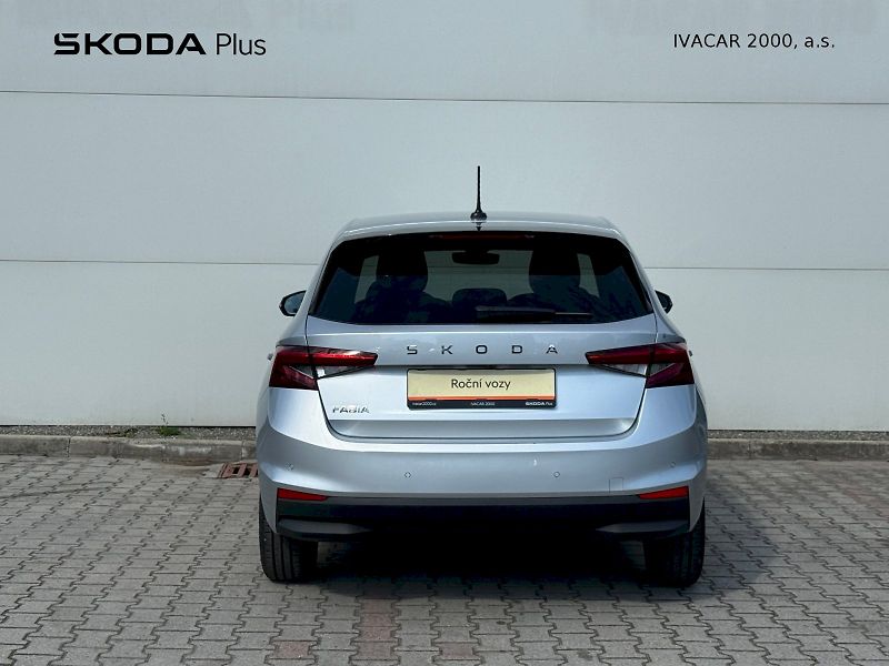 Škoda Fabia (2025) 1.0 TSI 85 kW TopSelection - fotka 6 z 21