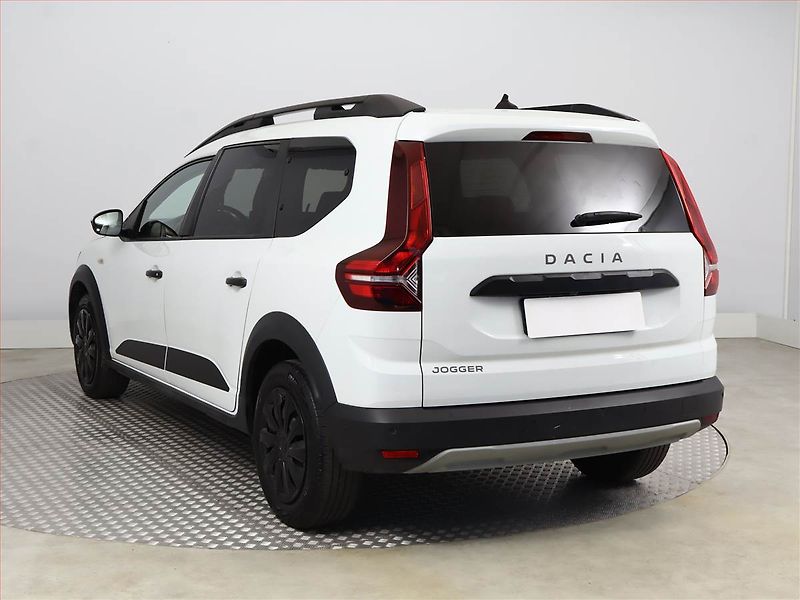 Dacia Jogger (2022) 1.0 TCe, LPG, 7 míst, Tempomat - fotka 4 z 16
