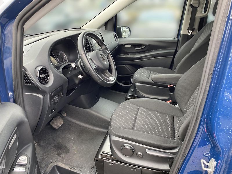 Mercedes-Benz Vito 114 CDI/L Tourer Pro - fotka 13 z 22