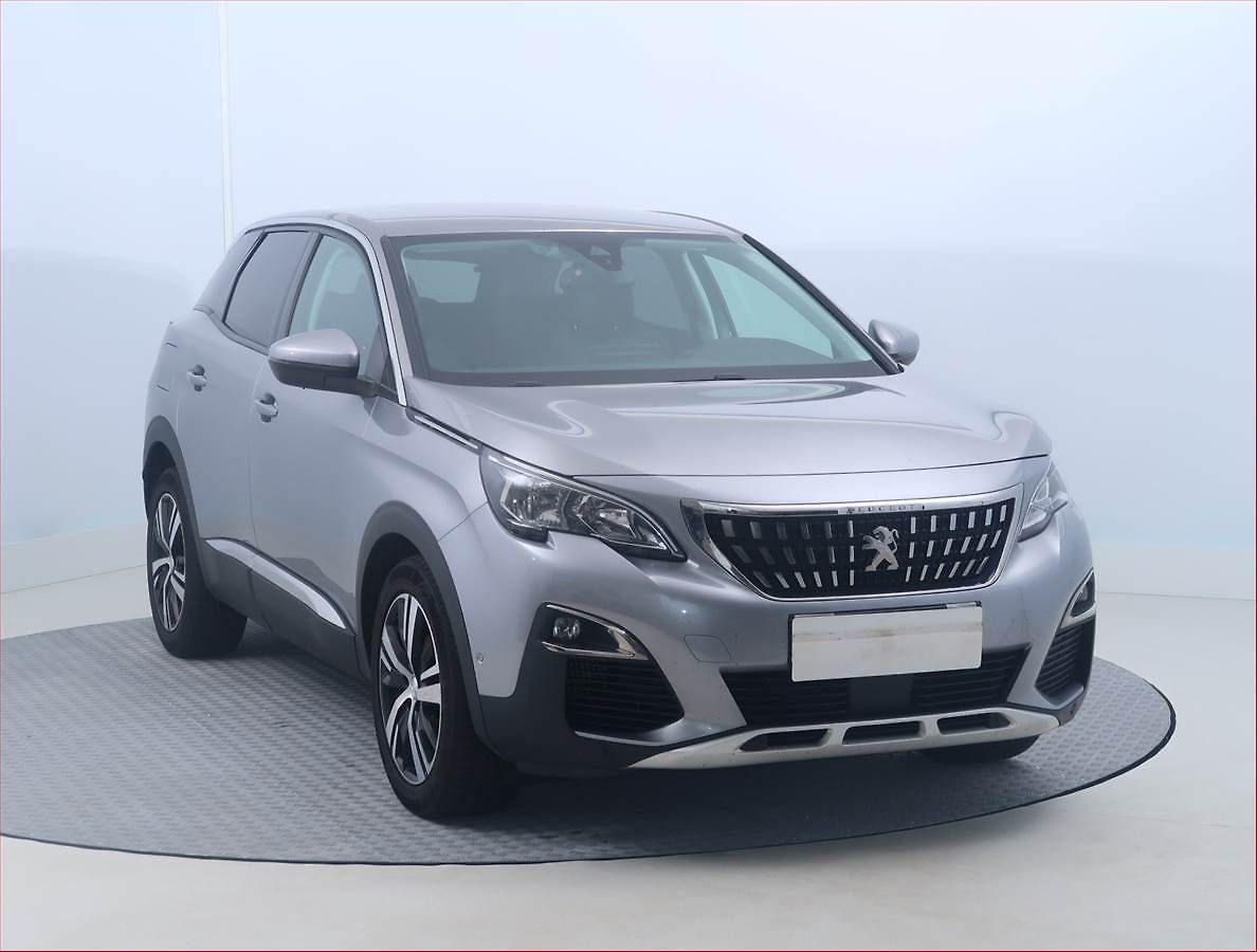 Peugeot 3008 1.5 BlueHDi, Kůže, Navi