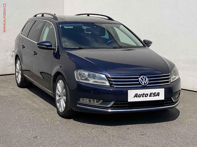 Volkswagen Passat (2011) 2.0 TDI, Comfortline, navi - fotografie inzerátu
