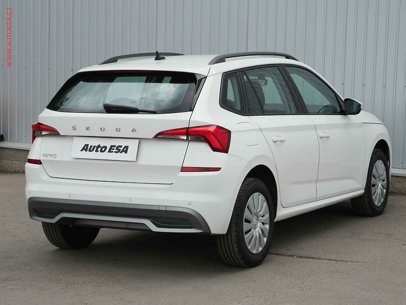 Škoda Kamiq (2022) 1.0 TSi, ČR, Ambition - fotka 4 z 19