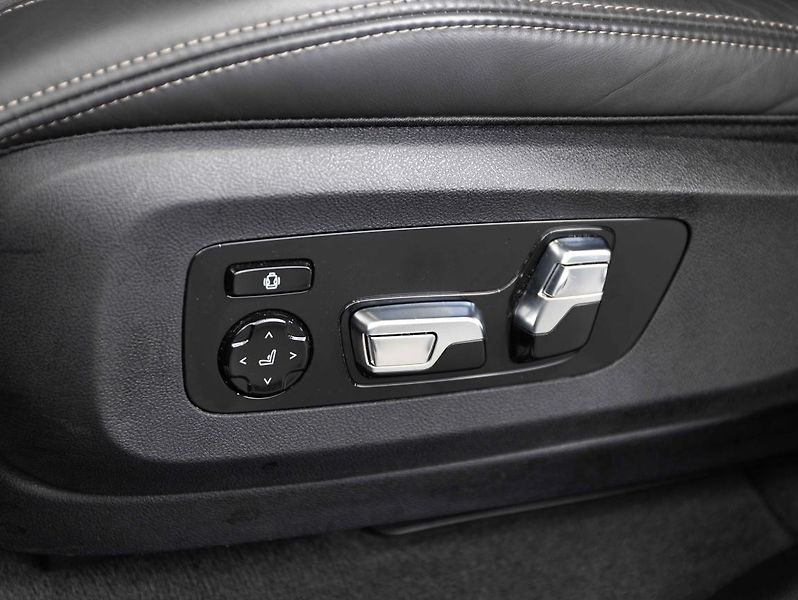 BMW X5 xDrive40d - fotka 20 z 24