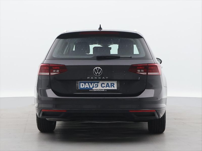 Volkswagen Passat 1,5 TSI 110 kW Business DPH CZ - fotka 6 z 26