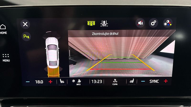 Škoda Octavia 1.5 TSI E-Tec DSG Style - fotka 12 z 25