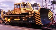 Buldozer DET 250.