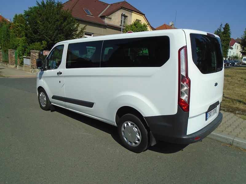 Ford Transit Custom (2016) 2.0 TDCi L2H1 Klima - fotka 7 z 32