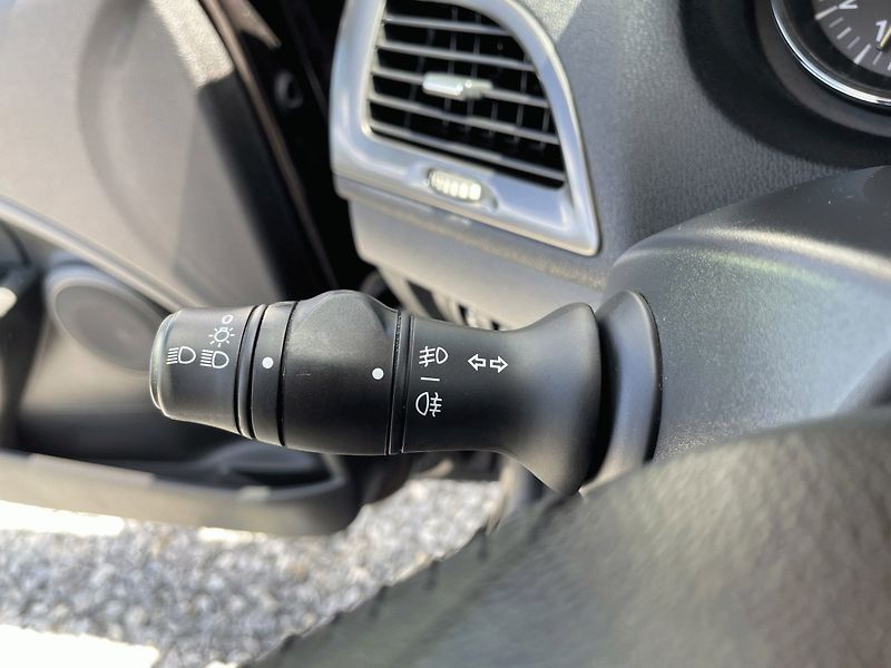 Renault Mégane (2015) 1.6,16V, 81kW, Life,1.Maj - fotka 14 z 30