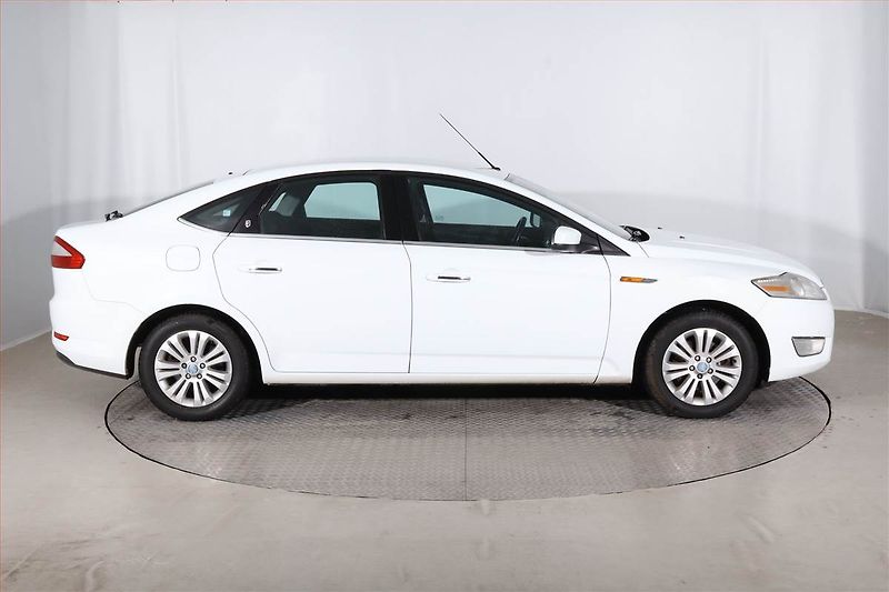 Ford Mondeo (2009) 1.8 TDCi, servisované - fotka 6 z 19