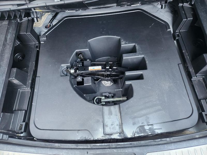 Toyota Avensis 2.0 D-4D Navi Kamera  - fotka 7 z 18