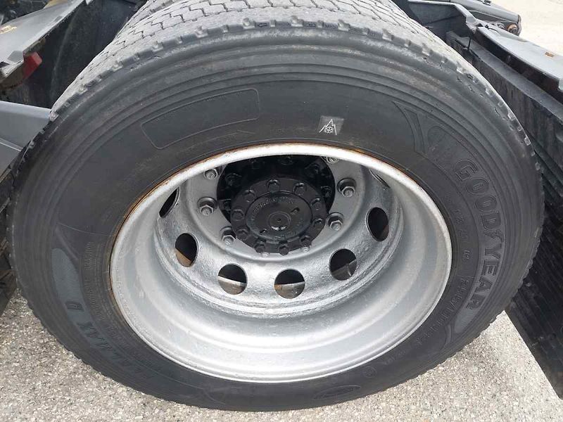 MAN TGX 18.500 4x2 LLS-U - fotka 14 z 56