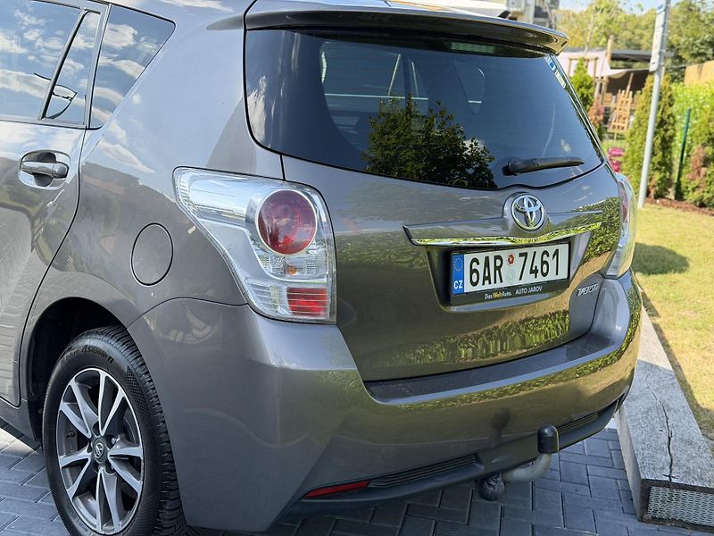 Toyota Verso (2017) 1.8 Valvematic 108 kW / tažné  - fotka 9 z 21