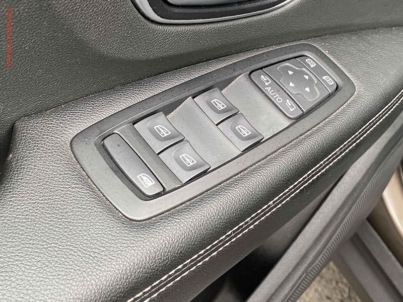 Renault Grand Scénic (2017) 1.5dCi, 2.maj,ČR, Intense - fotka 11 z 22