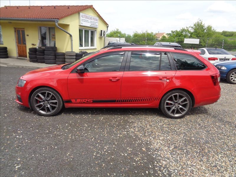Škoda Octavia 2,0   RS - fotka 15 z 21